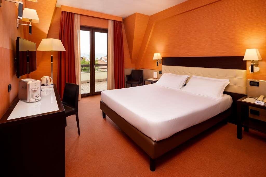 Best Western Gorizia Palace Phòng bức ảnh