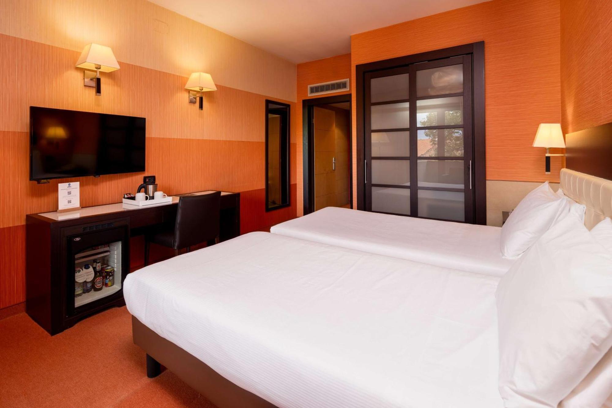 Best Western Gorizia Palace Ngoại thất bức ảnh